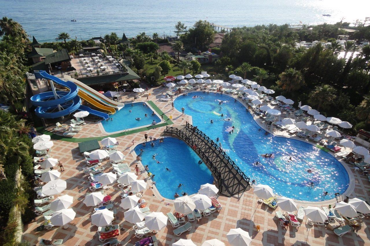 Holiday Garden Resort オクルカラール エクステリア 写真